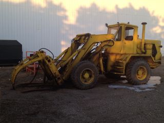Patrick Loader Arr 7 14,  000 Lb Capacity,  Extended Lift - Foam Filled Front Tires. photo