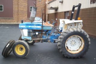 4610a Ford Tractor photo