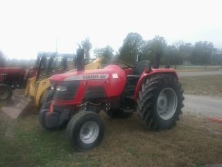 2008 Mahindra 6000 Tractor With Only 650 Hours photo