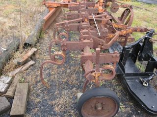 Allis Chalmers Snap Coupler Field Cultivator photo