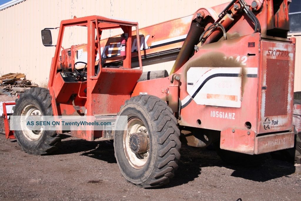 Skytrak International 8000 By Omni Equip Industrial Forklift Forklifts photo