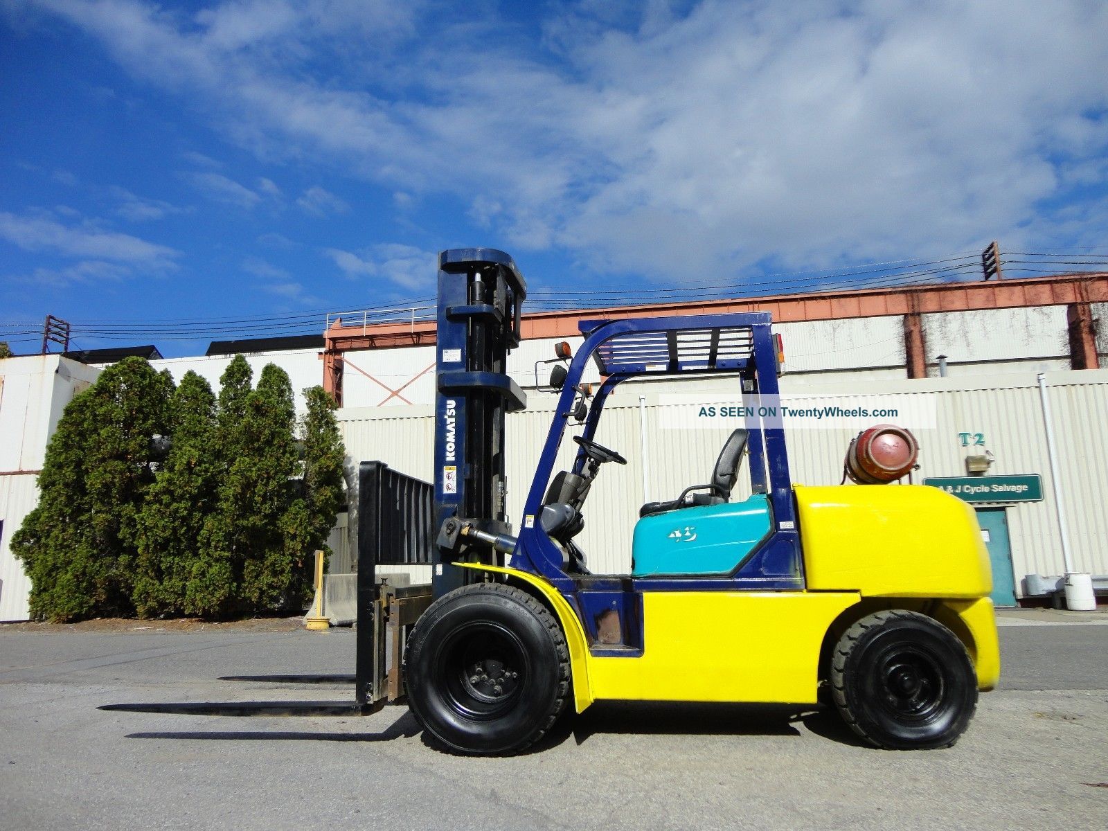 2003 Komatsu 9,  100 Lbs Pneumatic Forklift - Side Shift - - Forklifts photo