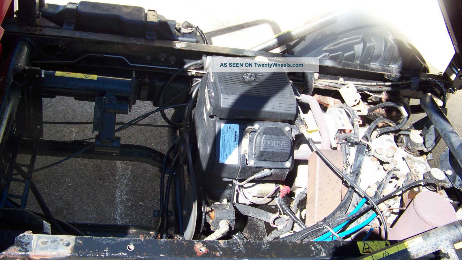 2004 Toro 3100 Workman, 23 Hp Gas Engine, 2wd, Hyd Dump