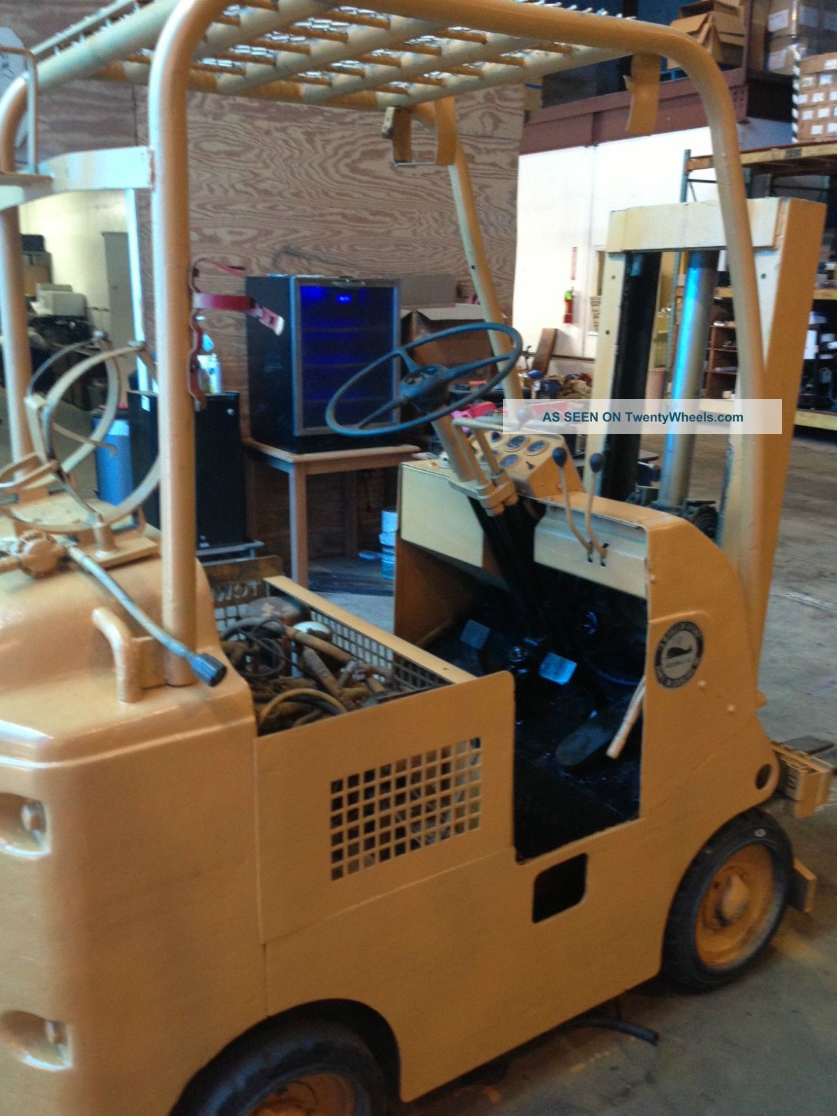 Tow Motor Forklift Model 462slp4024 4000lbs Lp Forklifts photo
