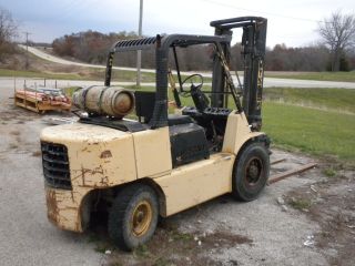 Hyster 8,  000 Lb Capacity Forklift Pneumatic Gas Engine 8k photo