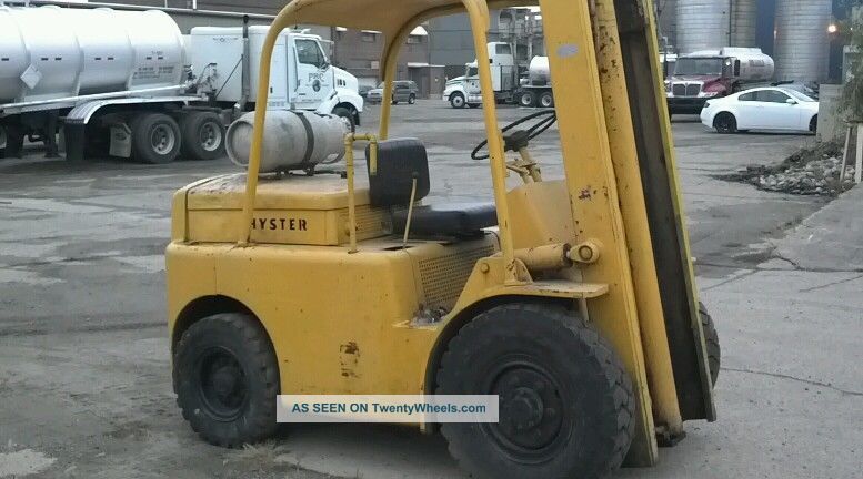 Hyster Forklift Forklifts photo