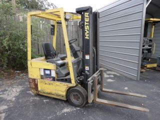 Hyster 3000 Lb Electric 3 Stage W/side Shift Fork Lift 4860 Hrs.  1613u photo