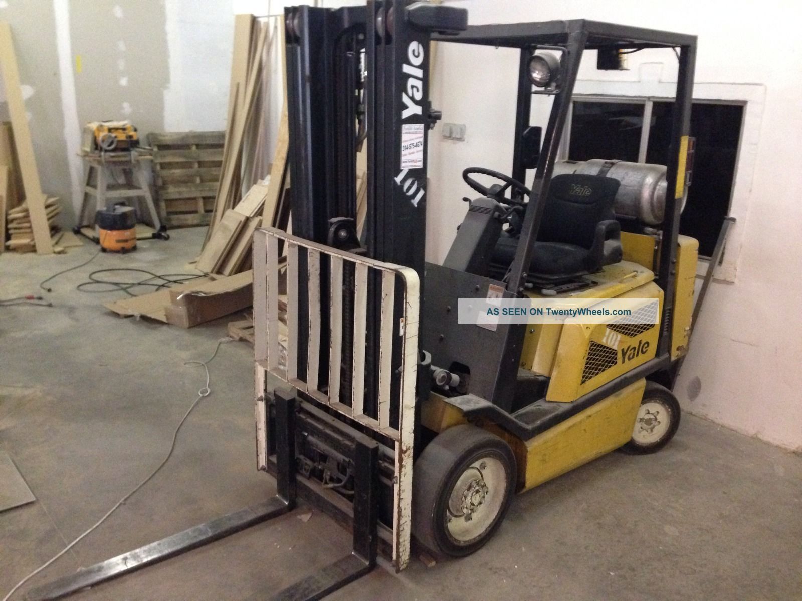 Yale Forklift (can Ship Anywhere Domestic) Forklifts photo