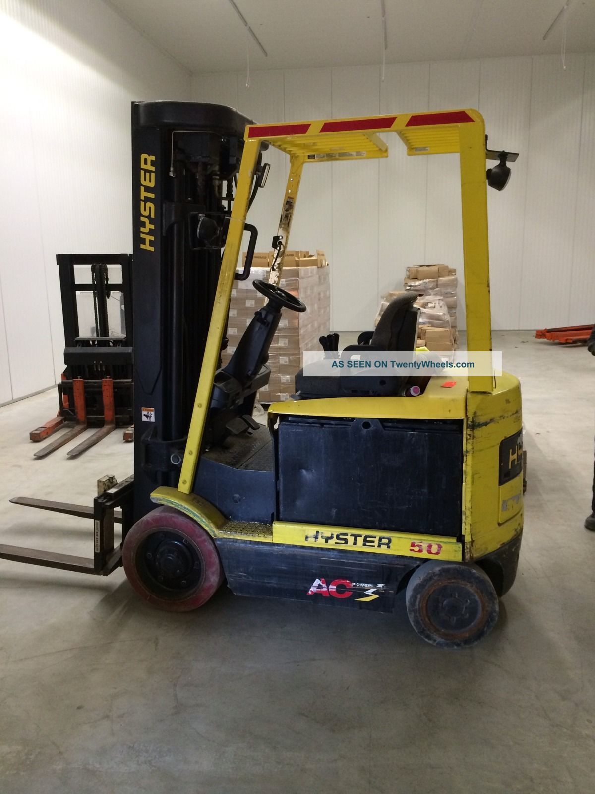 Hyster 2008 48v Battery Forklift Forklifts photo