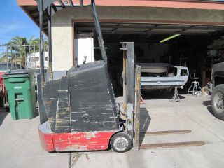 Namco 2000lb Standup Propane Forklift - Cool photo