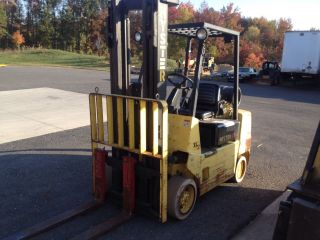 Hyster 6000 Lb Forklift Lp Non Marking Tires photo