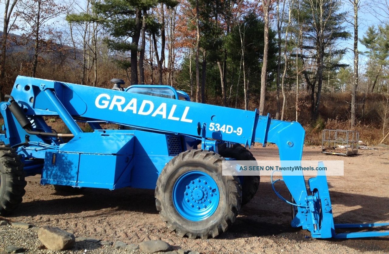 Gradall 534d - 9 Telescopic Reach Forklift Telehandler 9000 Pound Capacity Forklifts photo