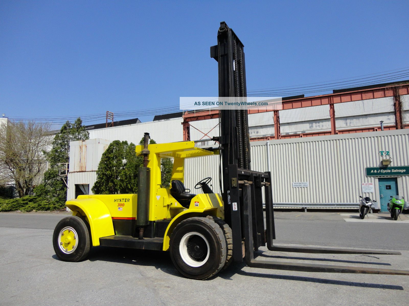 Hyster 30,  000 Forklift Diesel Pnuematic Fork Lift Truck - Just Rebuilt Forklifts photo
