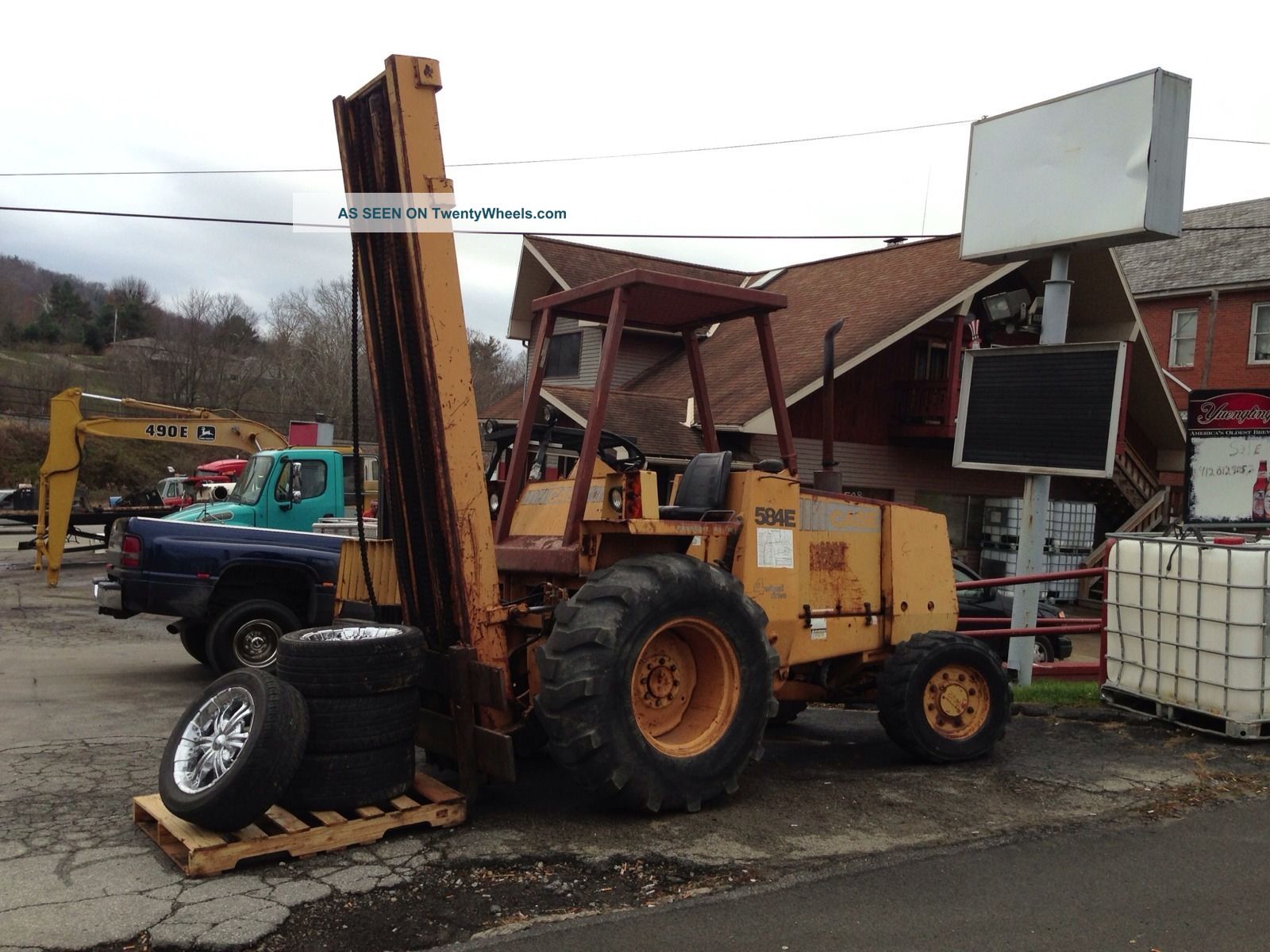 Case 584e 4x4 Forklift Forklifts photo