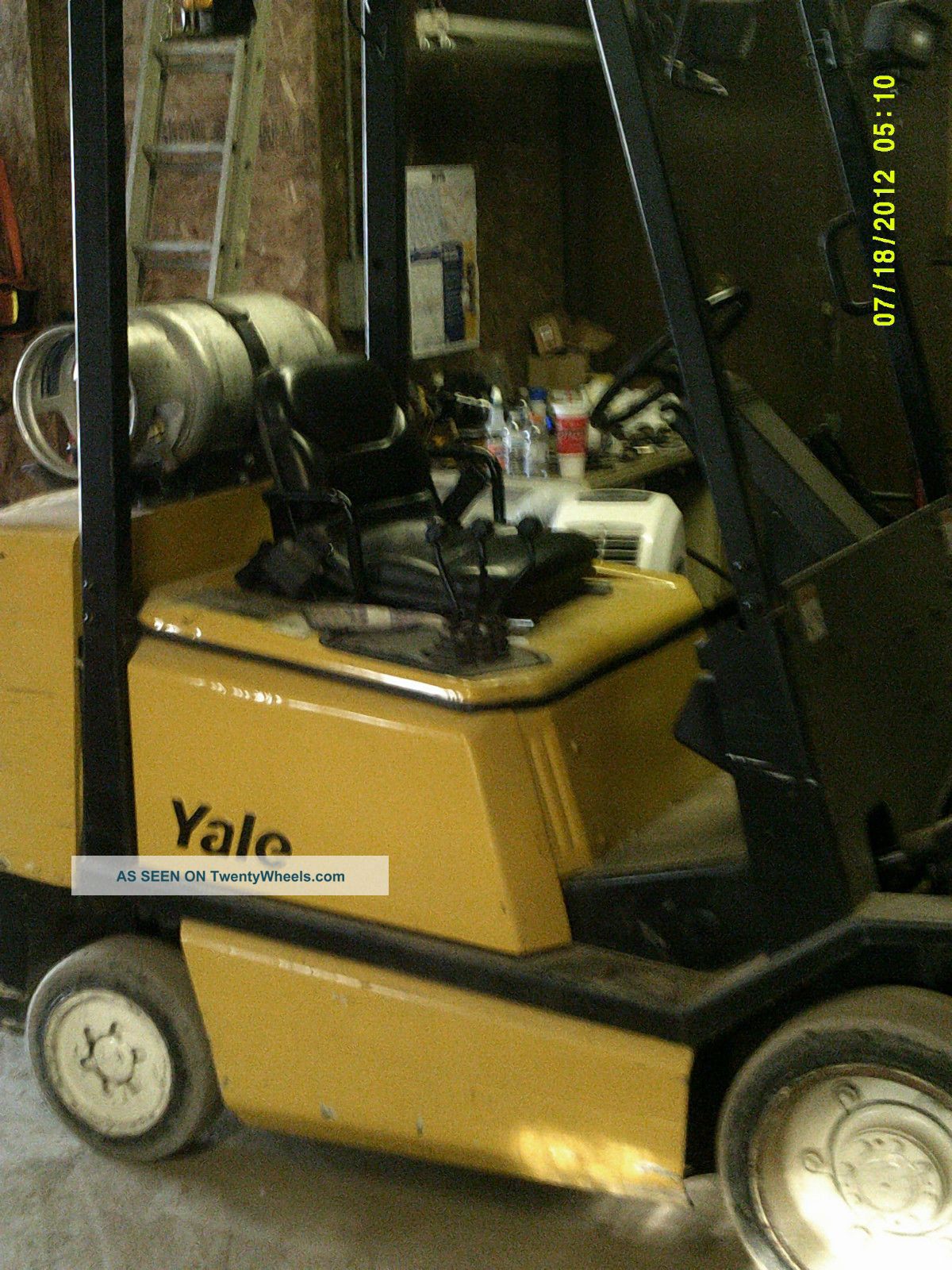 2004 Yale Lp Powered Forklift Forklifts photo
