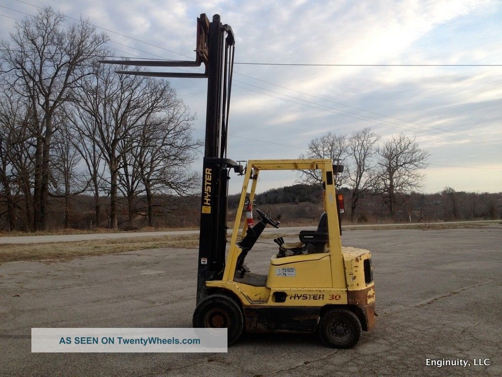 Hyster Forklift 3000,  Pneumatic Tires,  Side Shift, Forklifts photo