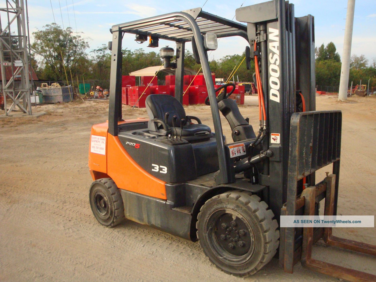 2010 Doosan D33s - 5 6,  000 Lb.  Pneumatic Diesel Forklift Forklifts photo