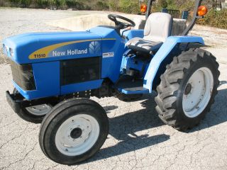 Holland T1510 Tractor photo