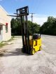 Towmotor T - 30 Forklift Forklifts photo 10