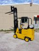Towmotor T - 30 Forklift Forklifts photo 11