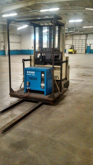 Crown Sp36 Fork Lift photo