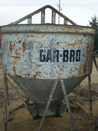 Gar Bro Equipment Concrete Bucket 3 Cy R Series 483 - R photo