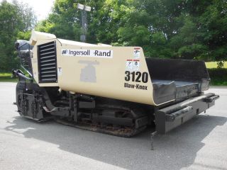 Ingersol - Rand / Blaw Knox / Volvo Pf3120 Commercial Track Paver photo