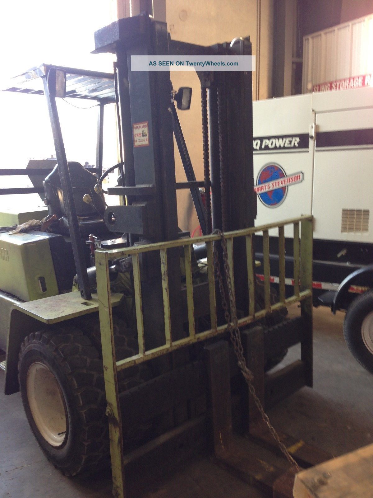 Clark C500 Ys100, 10, 000 Capacity Dual Drive Pneumatic Tire Forklift