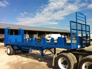 Flat Bed Trailer With Lift Gate photo