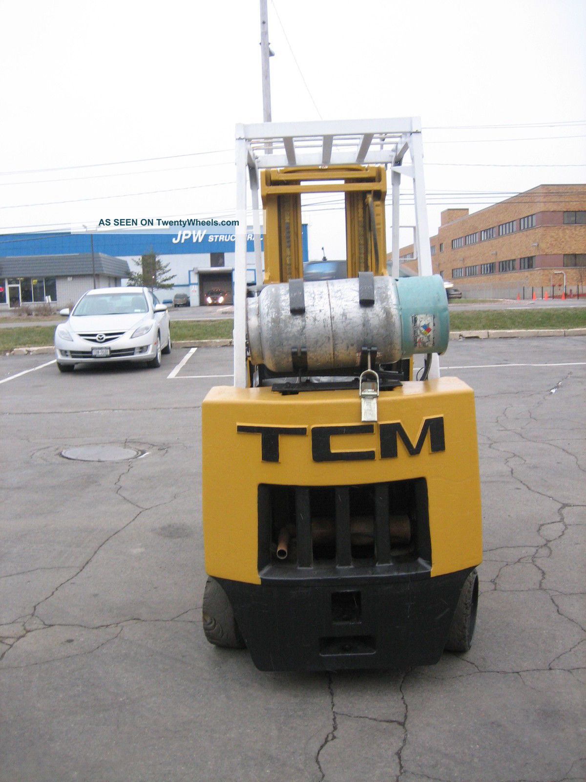 2000 Tcm 5000lb Capacity Quad Mast Forklift Propane 42 " Forks 240 " Lift