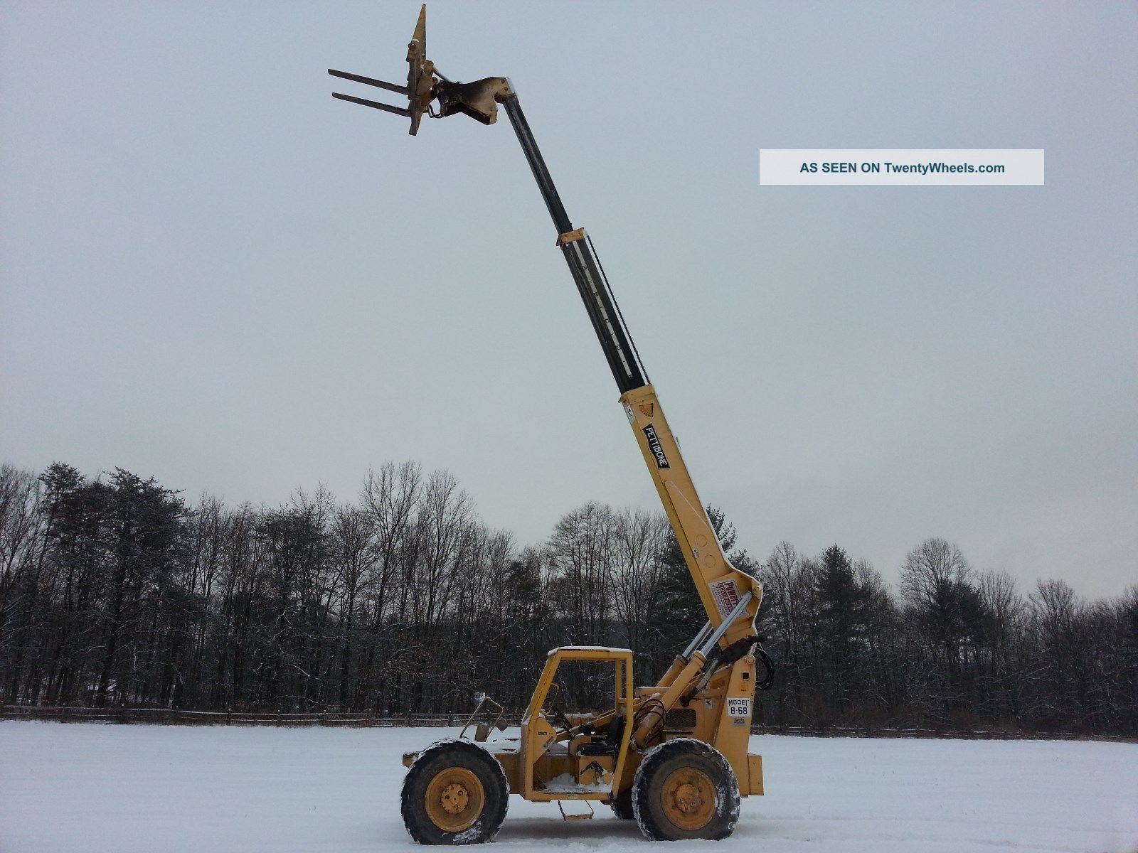 Pettibone B 68 Rough Terrain Forklift Forklifts photo