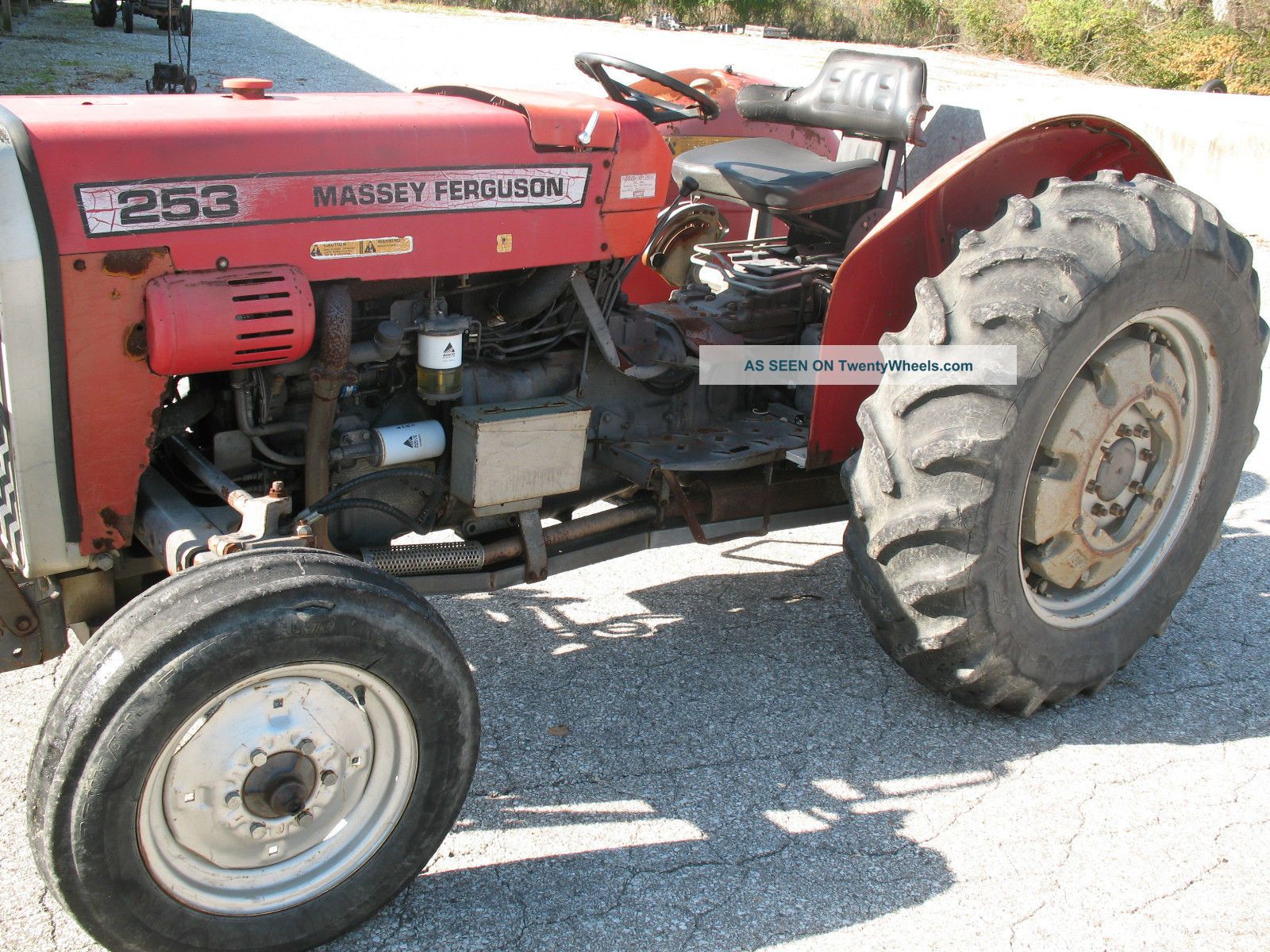 Massey Ferguson 253 Diesel Tractor Tractors photo