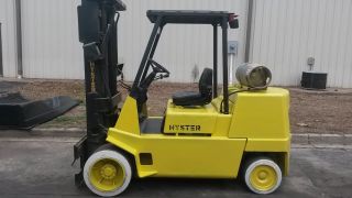 1998 Hyster 10000 Lb Forklift 3 Stage Mast Lp Cushion photo