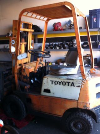 Toyota Forklift photo