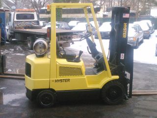 2003 Hyster Forklift photo