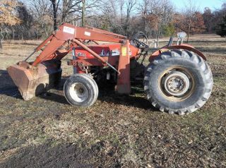 Massey Ferguson 245 Tractor With Frontend Loader photo