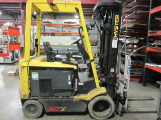 Hyster E60z - 33 Electric Forklift With Casade Fork Attachment photo