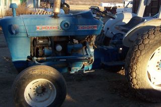 Ford 3000 Tractor photo