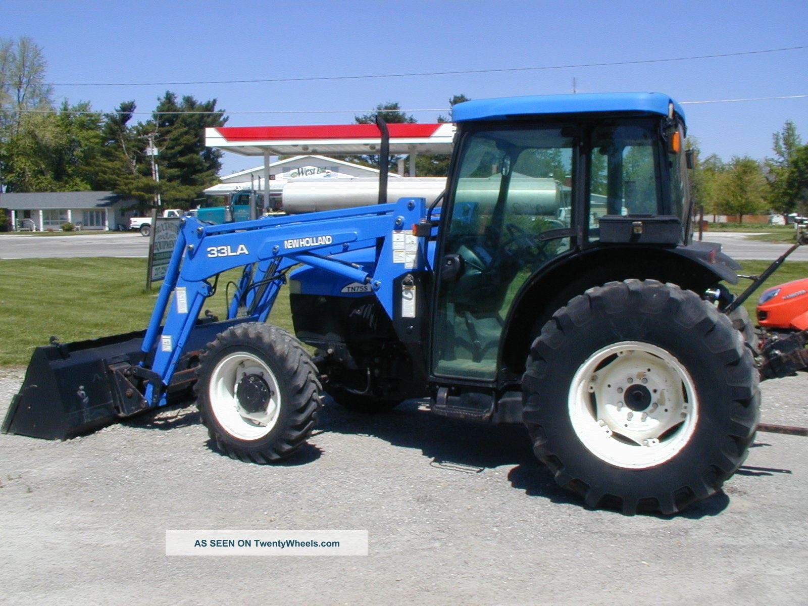 Holland Tn75s Cab,  Heat,  Air,  4x4 Steer Tractors photo