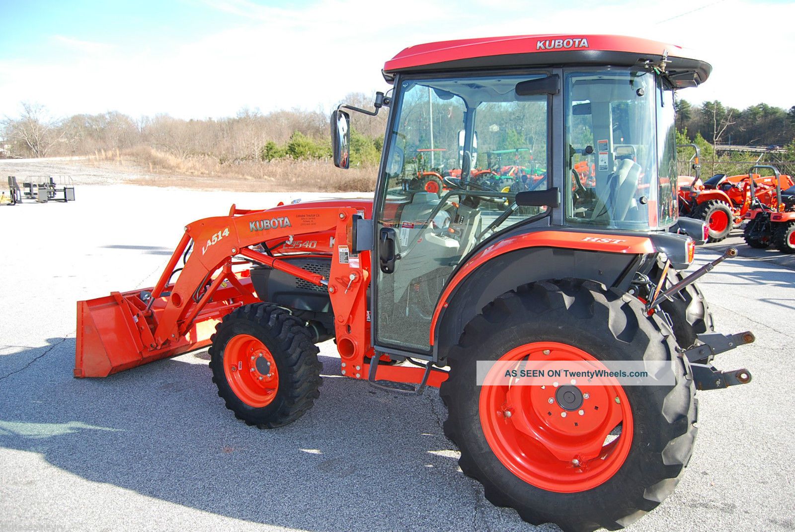 2011 Kubota L3540 4x4 Cab And Loader Tractors photo