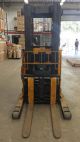 Yale Electric Reach Forklift Triple Mast 24v W/ Charger Forklifts photo 3