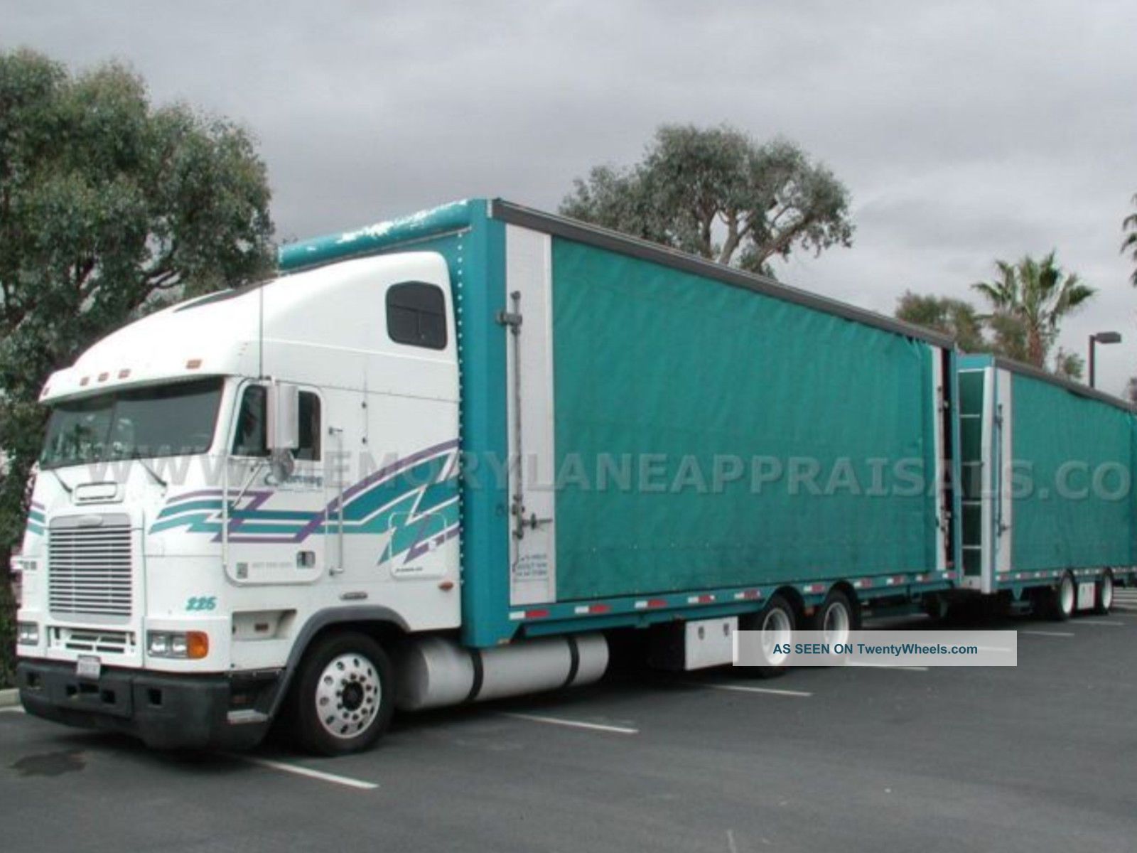 1999 Freightliner Flb10064st Argosy Sleeper Semi Trucks photo