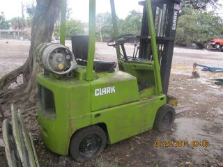 Clark Forklift photo