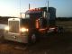 2005 Peterbilt 379 - 127 Sleeper Semi Trucks photo 8