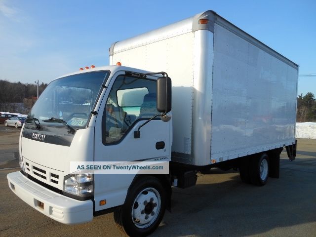 2007 Isuzu Nqr Box Trucks / Cube Vans photo