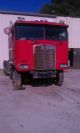 1987 Kenworth Sleeper Semi Trucks photo 3