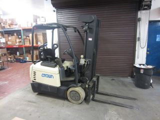 Crown Sc 4000 Forklift photo