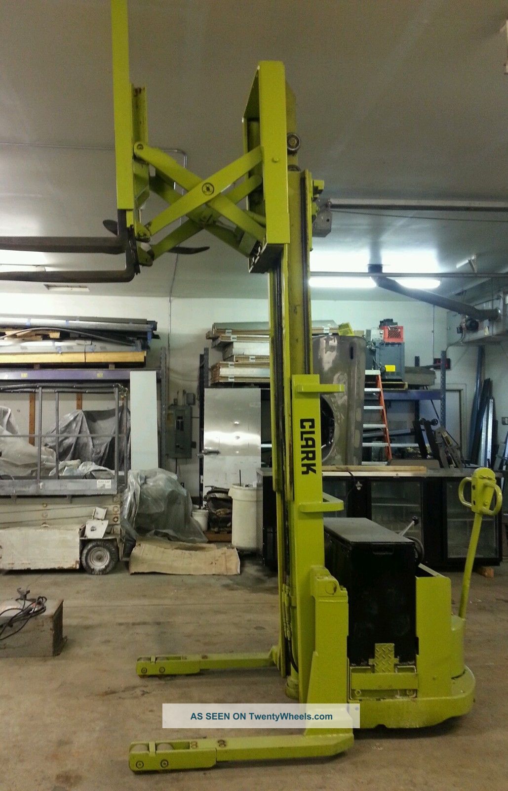 Clark 12v Electric Forklift / Pallet Jack 3000lb Lift