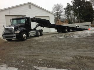 2001 Freightliner photo