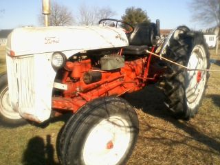 Ford 9n Farm Tractor photo